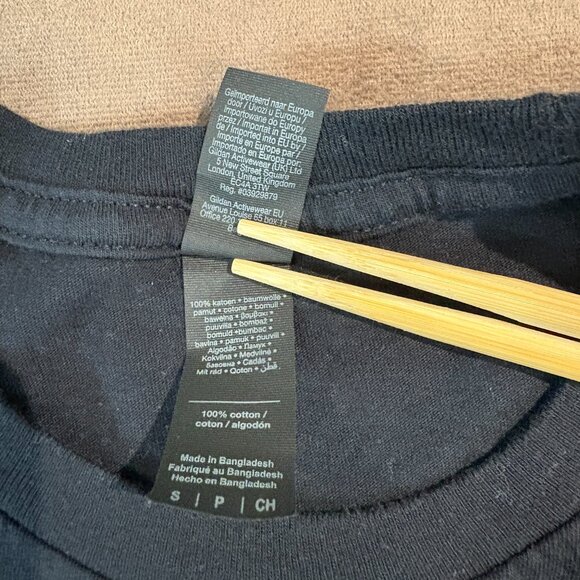 CANADA IS NOT FOR SALE Womens Size Small Black T-shirt (SKU: 38W) - Picture 5 of 9